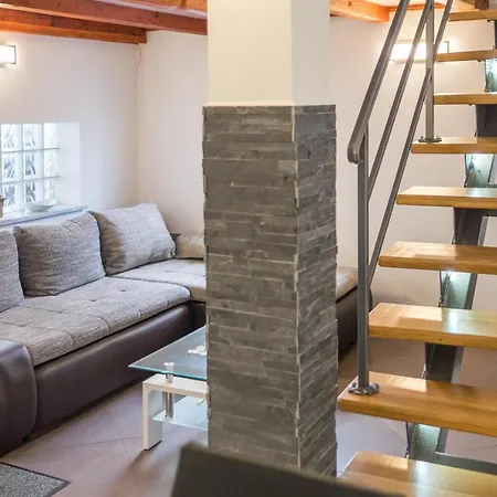 Michael Casa de Férias Pinezići