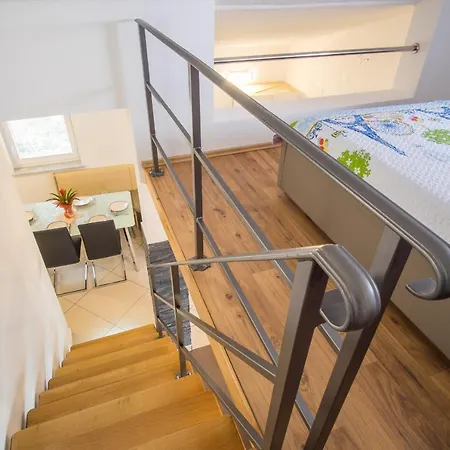 Michael Casa de Férias Pinezići