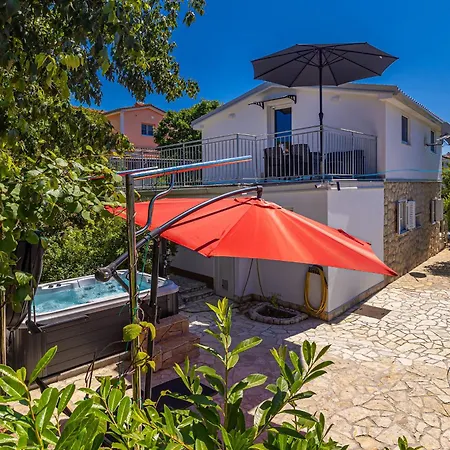 Holiday home Michael Pinezici (Krk)